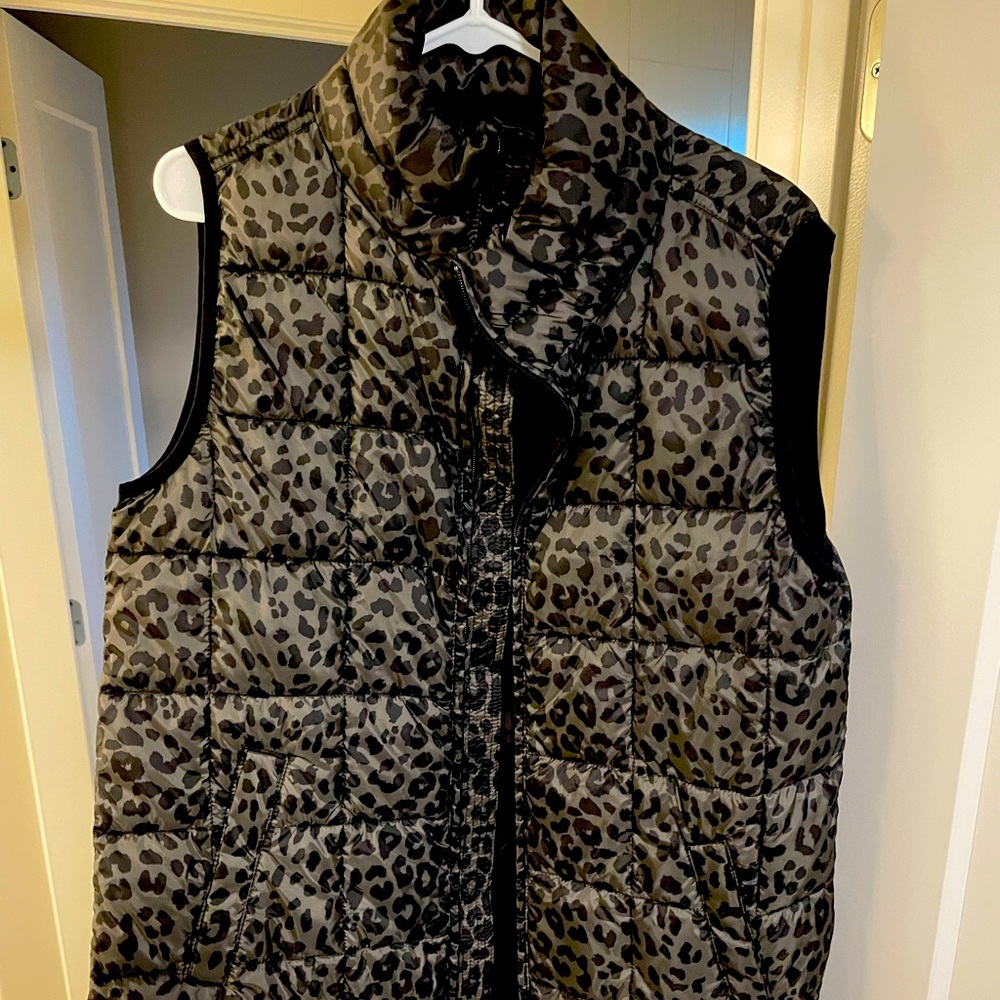 Cheetah print olive green puffer vest